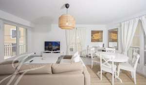 Venda Apartamento Saint-Tropez